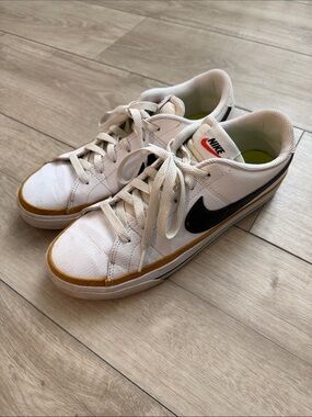Nike Court Legacy Sneakers with Black Swoosh and Brown Trim